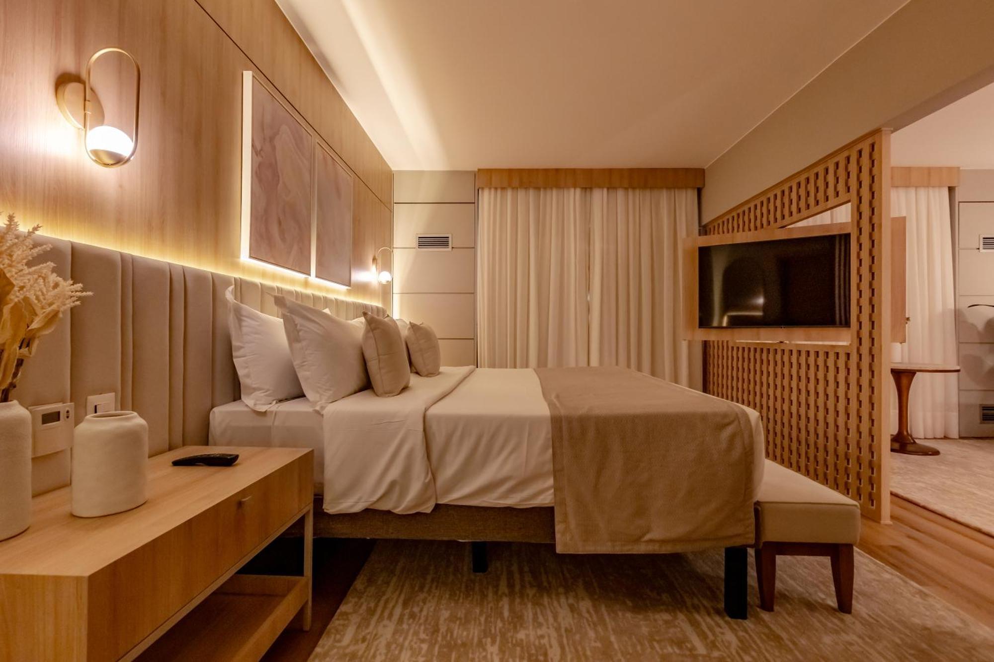 Mercure Camboriu Balneario Camboriu Exterior photo